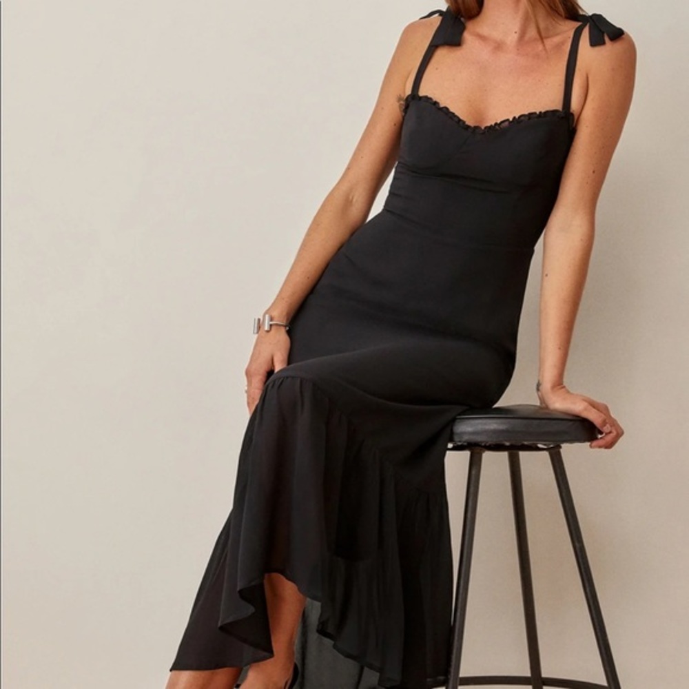“❤️ Sale” Reformation Nikita Dress in Black - Picture 4 of 7